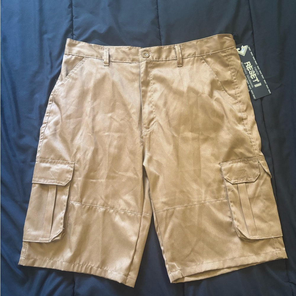 Tan Cargo Shorts with Sturdy Cotton Fabric